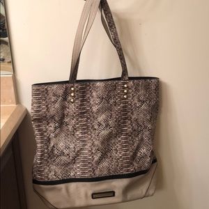 Faux leather snake skin Purse